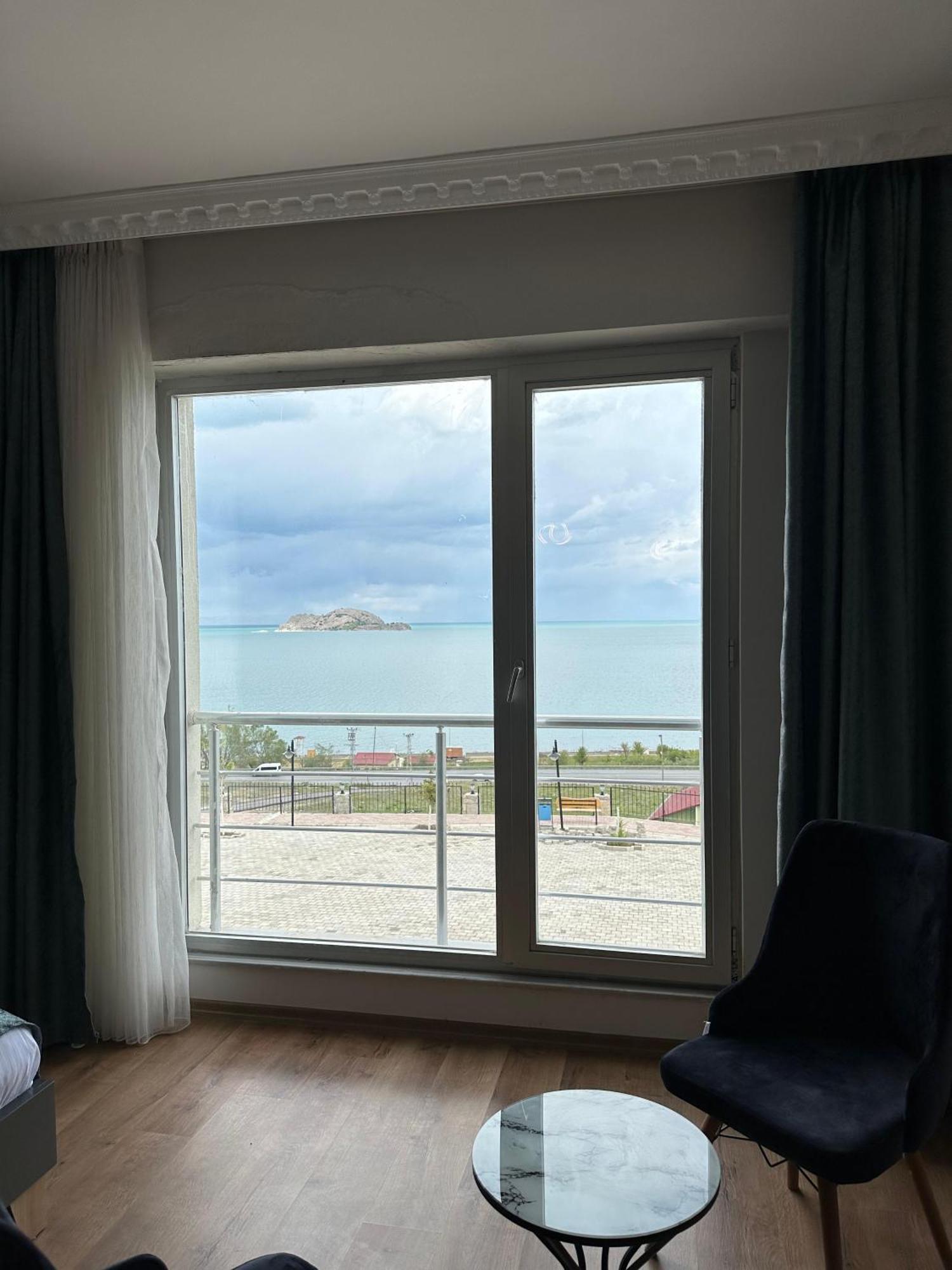 Orient Hotel فان المظهر الخارجي الصورة
